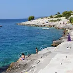 Apartments By The Sea Rastici, Ciovo - 2076 * Trogir